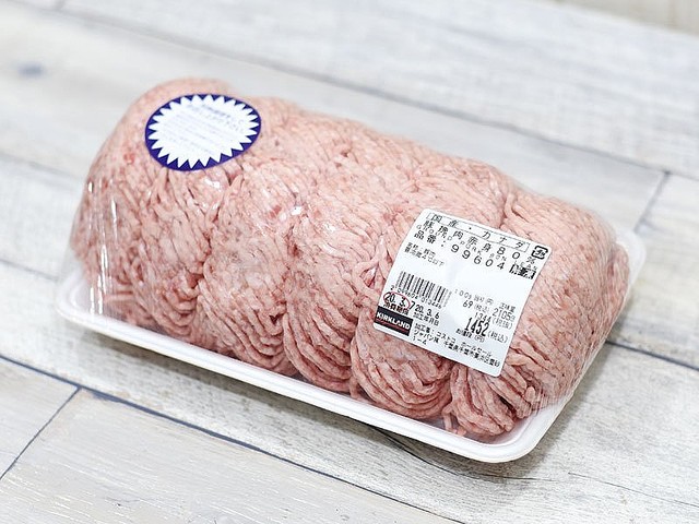 コストコの牛豚合挽き肉は赤身80％でヘルシー！100gで100円の安さも魅力