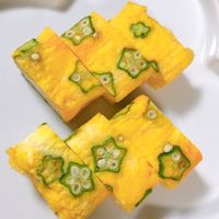 今日のお弁当 ⁡ササミしそ巻き ちくわオクラ 卵焼き 赤ウィンナー くらげ中華サラダ 🥝 ⁡ 満員電車で奥に詰めない人。頑なに動かない。扉の人見てみてご覧よ😭潰れちゃってるよー ⁡ ⁡お弁当 弁当 おべんとう ごちそうさま ランチ 도시락 饭盒 lunch Instagram