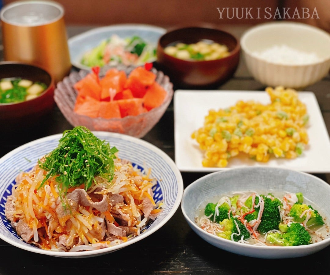 毎日の献立に野菜を！」メインになれる“ボリュームサラダ”レシピ5選クラシル