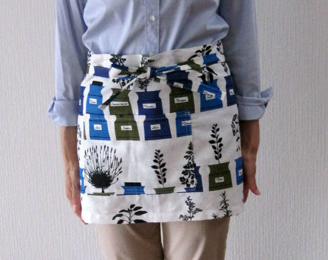 超簡単！初心者向け！お洒落なサロンエプロン, プレゼントにも最適！ジグザグ、ロックミシン不要, DIY, apron, tutorial