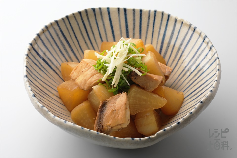 献立・一汁三菜 白米+ぶり大根+だし巻き玉子+ピクルス+味噌汁 - DJモペのねこまんま