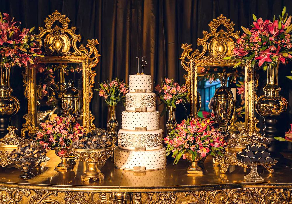 ゆうとブラジルでは最初のケーキを人生で最も大切な人にあげるという伝統があるらしい 他の投稿も見たいと思った方は ⬇️こちらから@yuto_rennai ハイライトで最強の恋愛悩み解決法を紹介してる！ 恋愛で悩んでる人は参考にしてみて！恋愛失恋ポエム青春