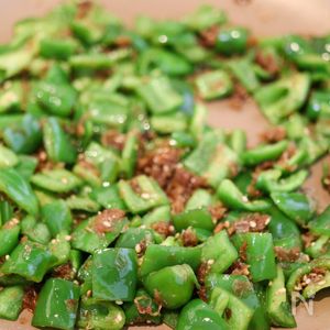 ピーマンの香ばしおかかあえ