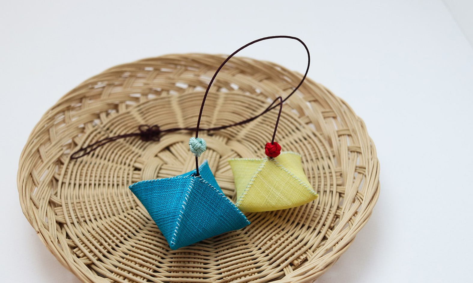 読み物 布で作る小物に最適な素材TOP3生地・副資材の仕入れ・卸販売専門テキスタイルネット