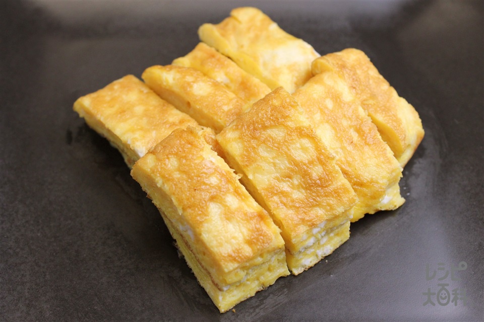 簡単 かに入りふわとろ卵の丼「天津飯」プロのレシピ。あんはなし、ごま香る台湾風です！三越伊勢丹の食メディアFOODIE フーディー