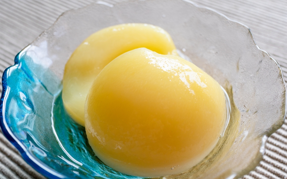 桃の冷凍保存方法。そのまま食べればシャーベット！スムージーにも。やまでら くみこ のレシピ