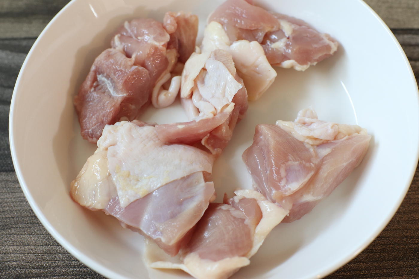 業務スーパー ブラジル産鶏もも肉が高コスパすぎる！保存方法やおいしいレシピも♪ – lamireラミレ