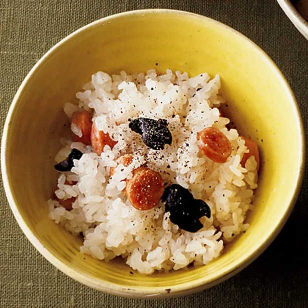 とにかく簡単！急いでいる時専用「具なし炊き込みご飯」 アレンジしやすい- mogumogu