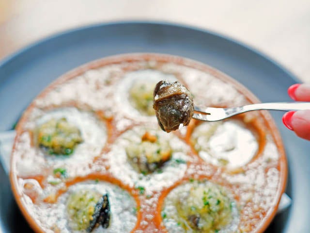 エスカルゴ フランスの有名郷土料理その栄養価と気になる味は？マズレンコ製作所公式ブログ筋トレ専門サイトGLINT