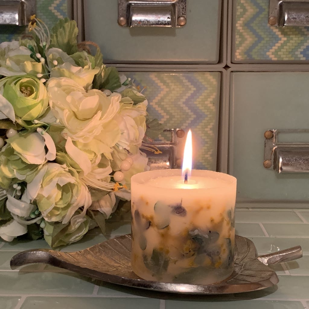 100均材料でできる！アロマキャンドルの作り方香りと旅して