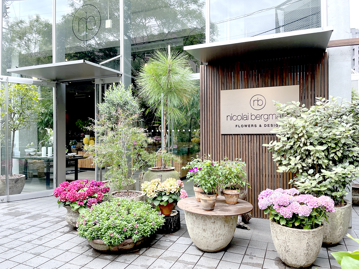 ニコライバーグマンのカフェなど表参道に行ってきました♪表参道ニコライバーグマンRELAXMANIA リラックスマニア