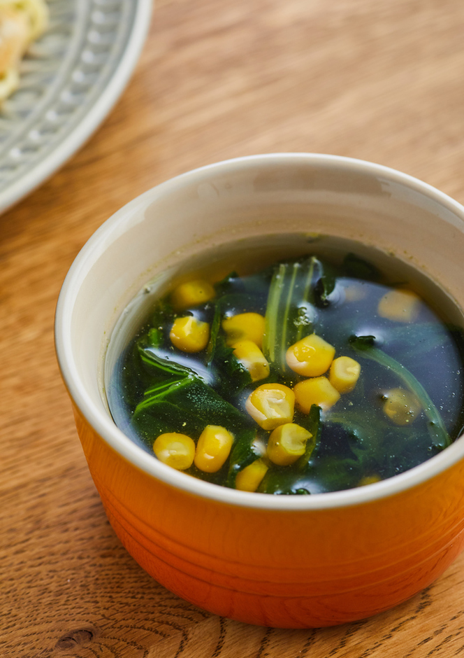 ほうれん草と卵白のスープ