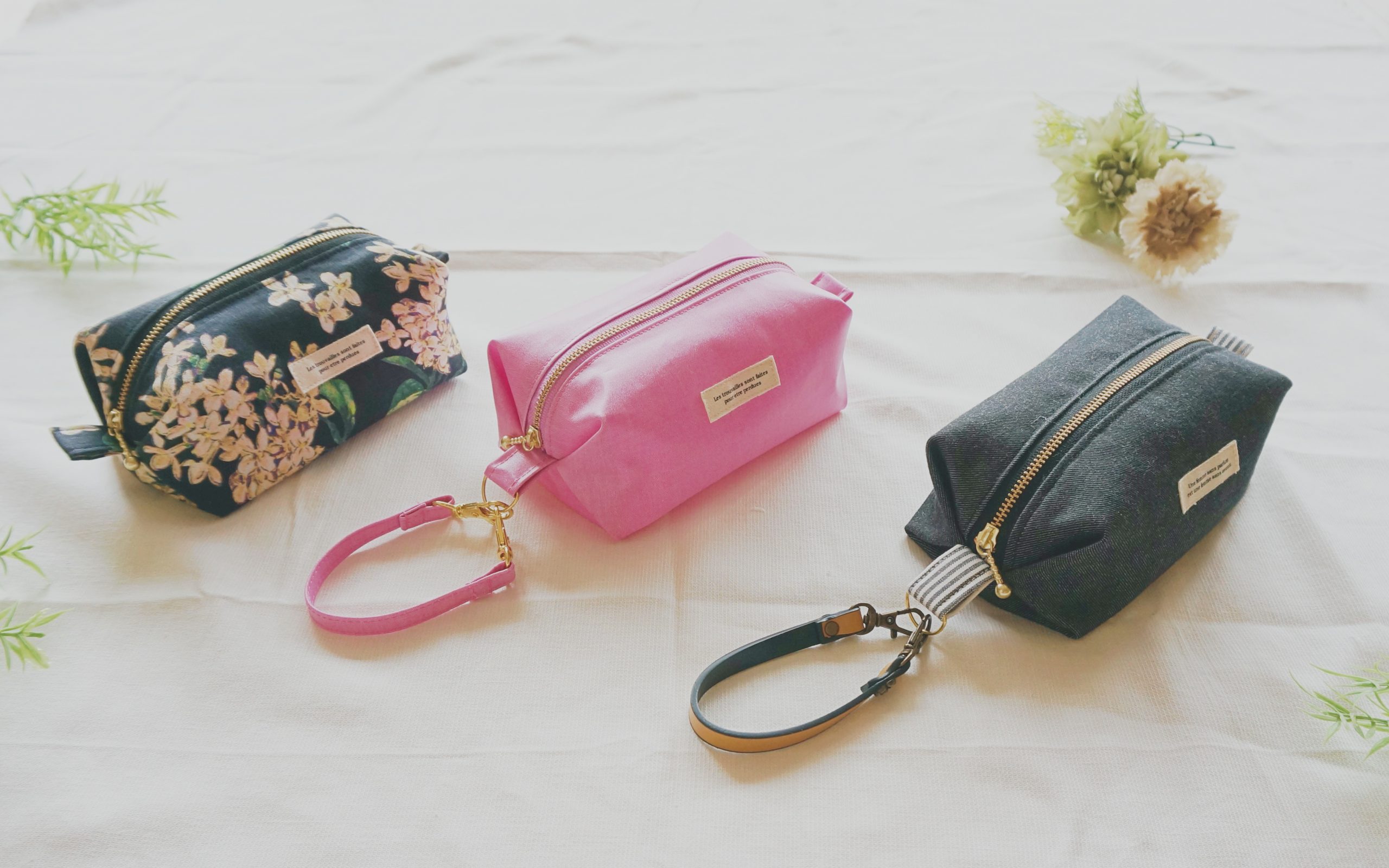 目からウロコの簡単法 キャラメルポーチの作り方 裏地付きジャバラ折りなし返し口がないから裏もスッキリキレイ 簡単キレイにキャラメルポーチを作れる方法 pouch making at home