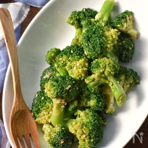 ブロッコリーと厚揚げのめんつゆおかか和え 時短で簡単♪