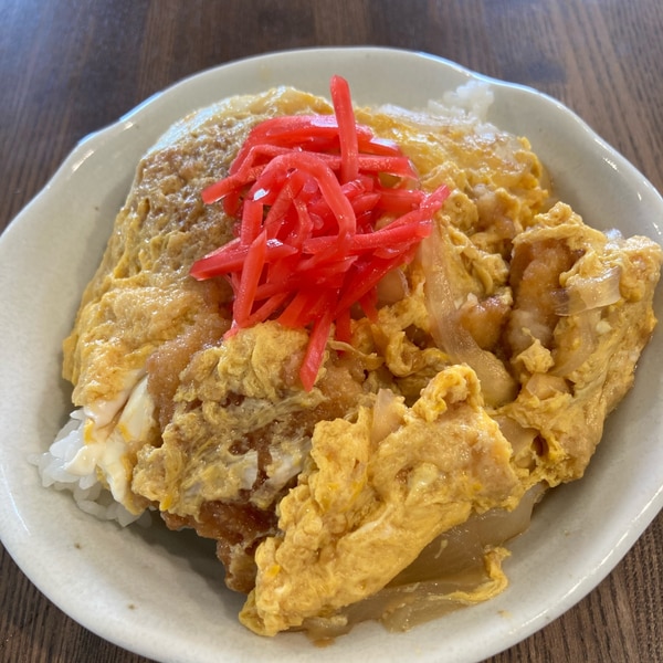 冷凍食品で作るソースとんかつ丼♪