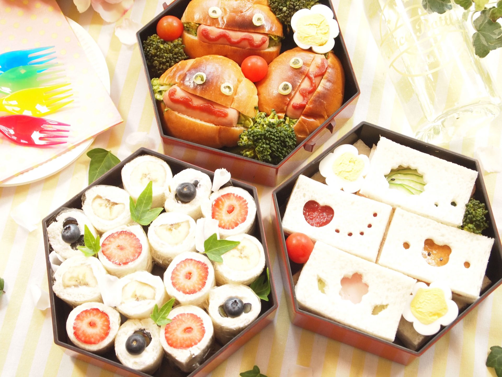 朝食にぴったりなロールパンサンドのアイデア