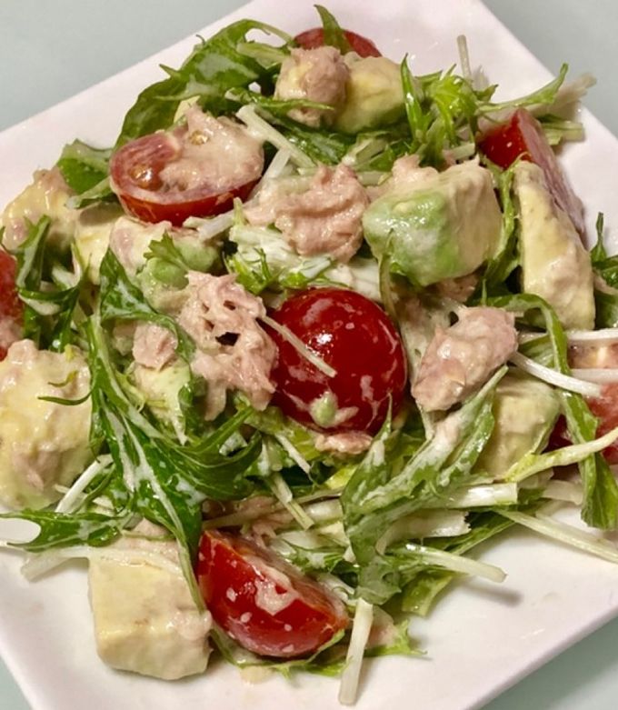 ツナとアボカドのサラダ麺