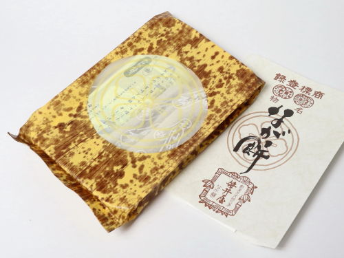 京都土産：赤くない赤福YK_ukasagi