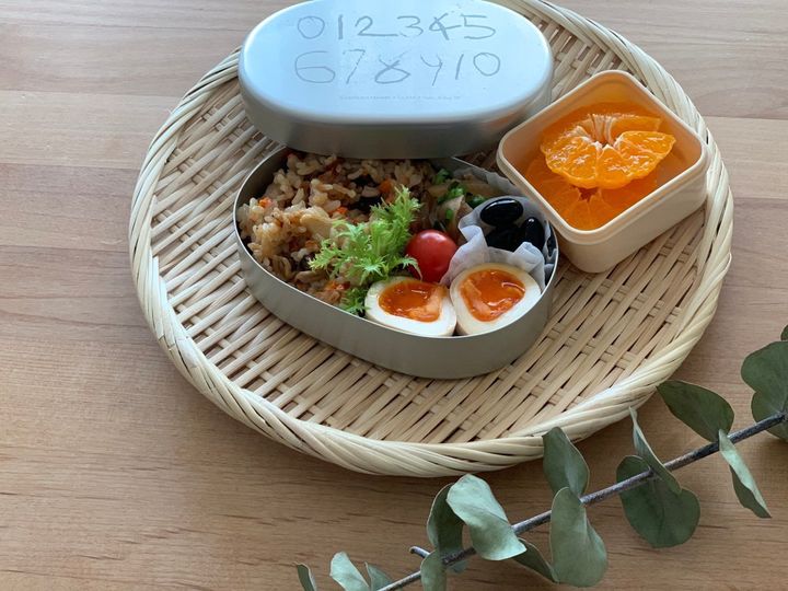 レンジで1分！ふんわりしっとり卵焼き♡ お弁当にぴったり