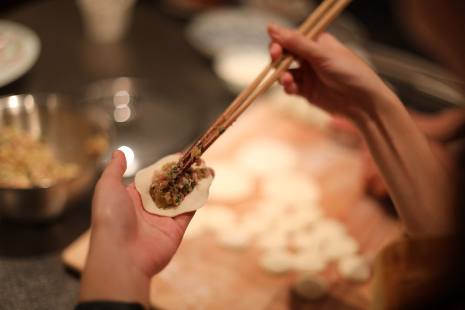 夏の水餃子低糖質で食物繊維たっぷりの大麦粉レシピおいしさは健康