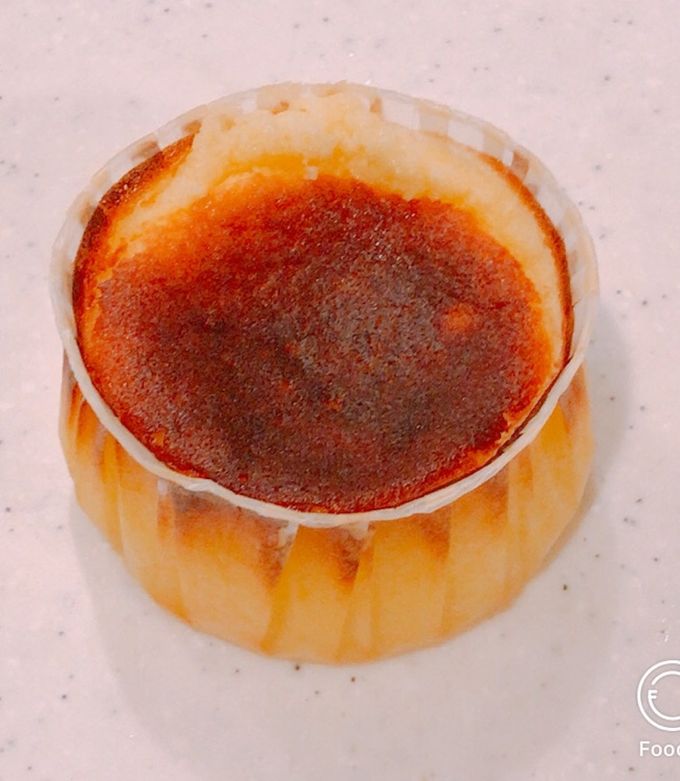 材料４つ！とろ～生バスチー！ 混ぜて焼くだけ生バスク風チーズケーキ田中ケンのプロが作る簡単レシピ集と料理の作り方～ケンズキッチン