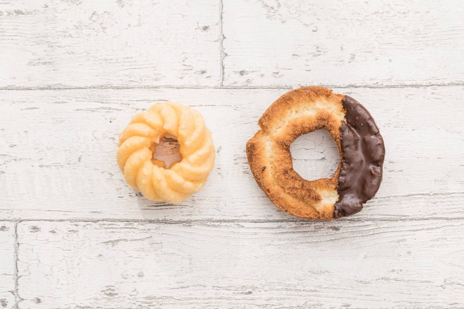 代々木公園で人気の「フレクルドーナツ」が虎ノ門にオープン！ふわふわのフレンチクルーラーは差し入れに◎ - isuta イスタ-私の“好き”にウソをつかない