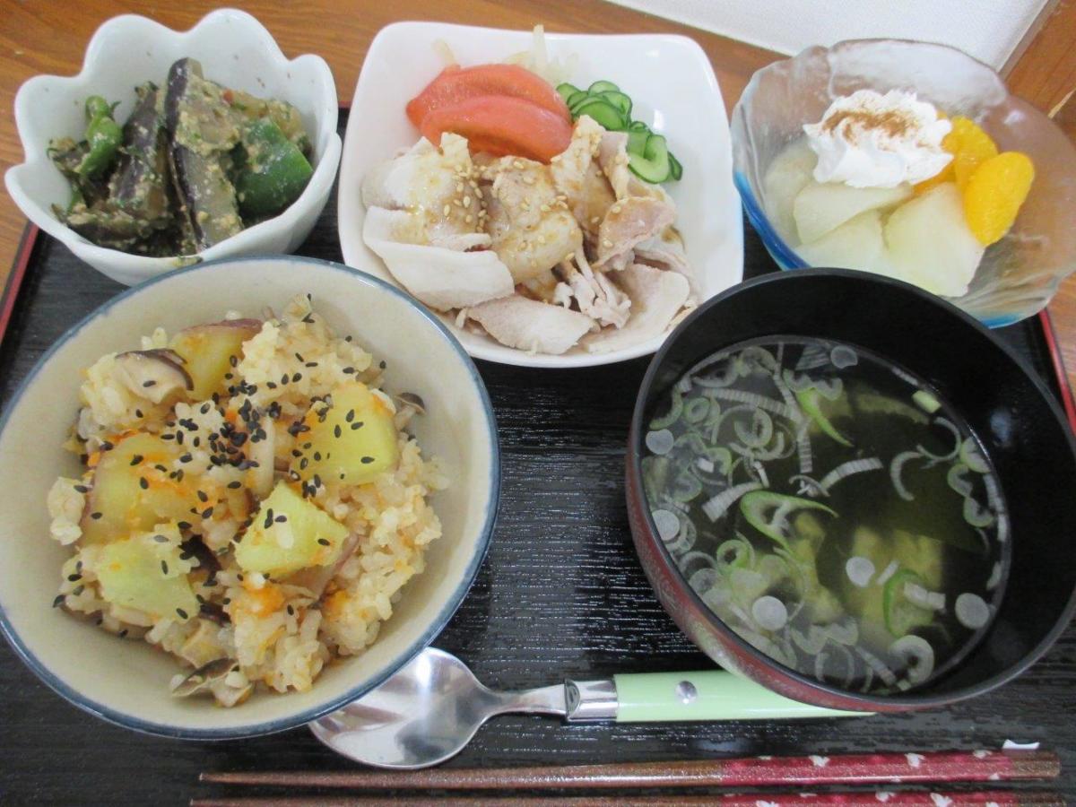 さつまいもご飯に合う 献立が決まる♪相性抜群レシピ32選の人気レシピ・作り方デリッシュキッチン