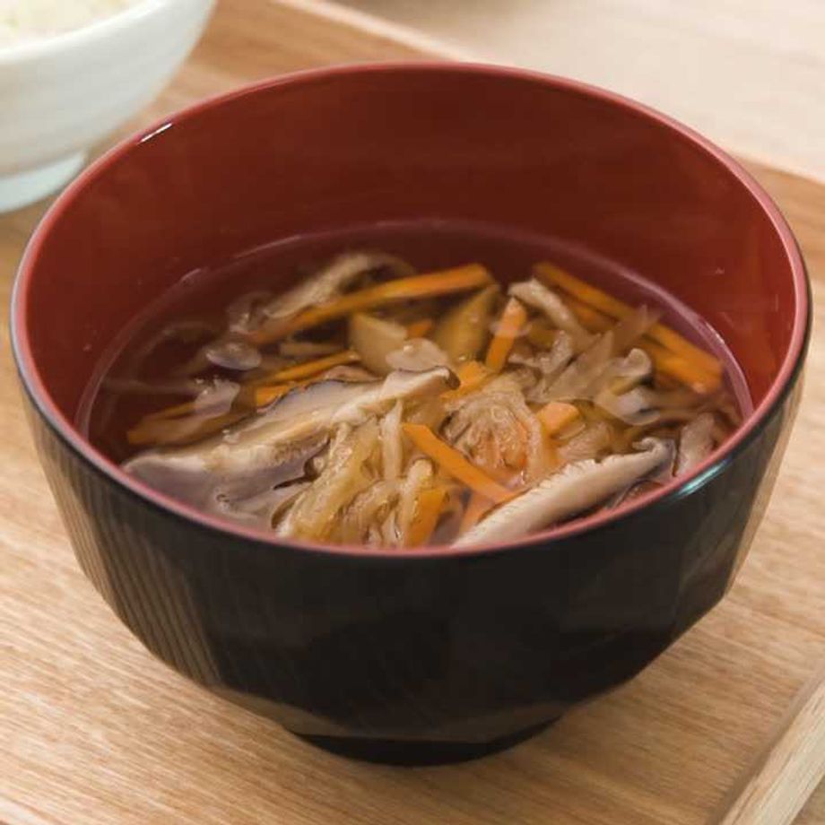 ひらたけきのこと白菜のすまし汁もぐもぐりぼーん