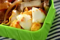 『むきエビと小松菜と人参のごまマヨ炒め』