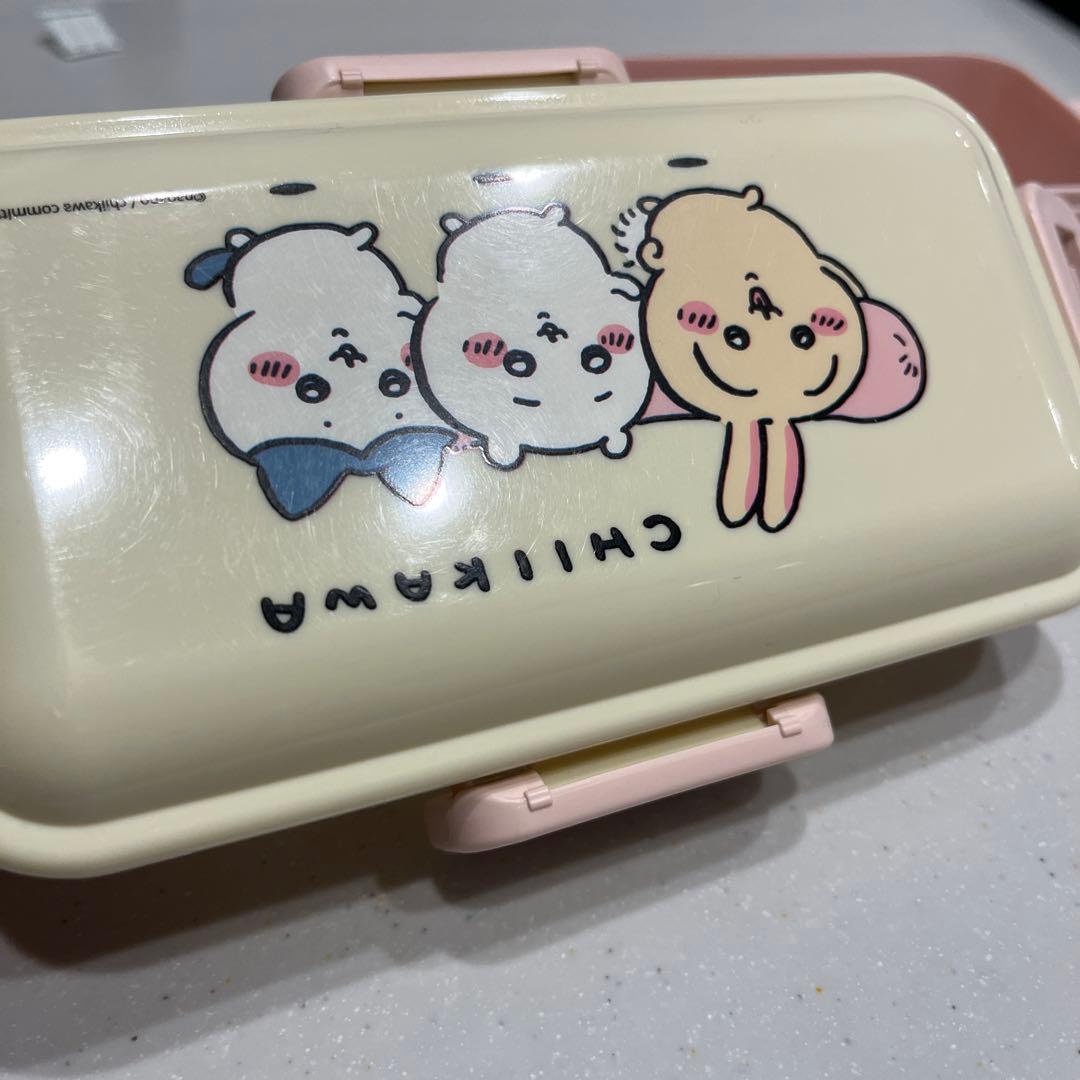 dショッピング ちいかわ 弁当箱 1段 小さめ 仕切り付き 食洗機ok レンジ対応 弁当箱 女子 大人 ランチボックス 小学生 お弁当箱 女子 ミニ子供 軽い 軽量 キッズ かわいい キャラクター ちいかわ グッズ ハチワレ うさぎ 日本製 430ml XPM3カテゴリ：コンフォート