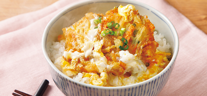 卵がおいしさの決め手♪ 豚唐揚げのふわとろ卵丼