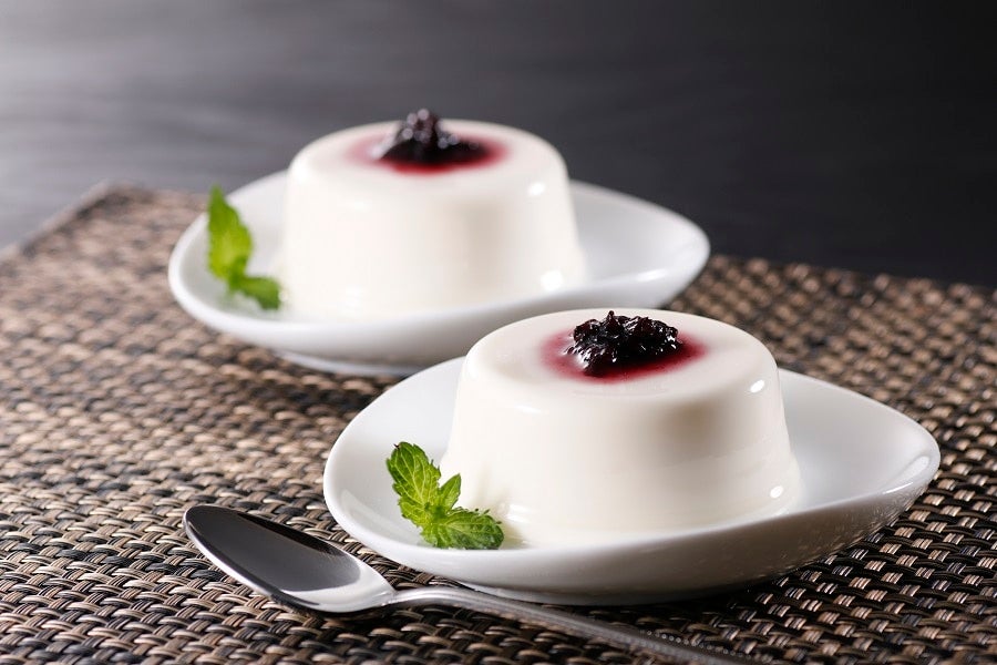 ブルーベリーのレアチーズケーキ