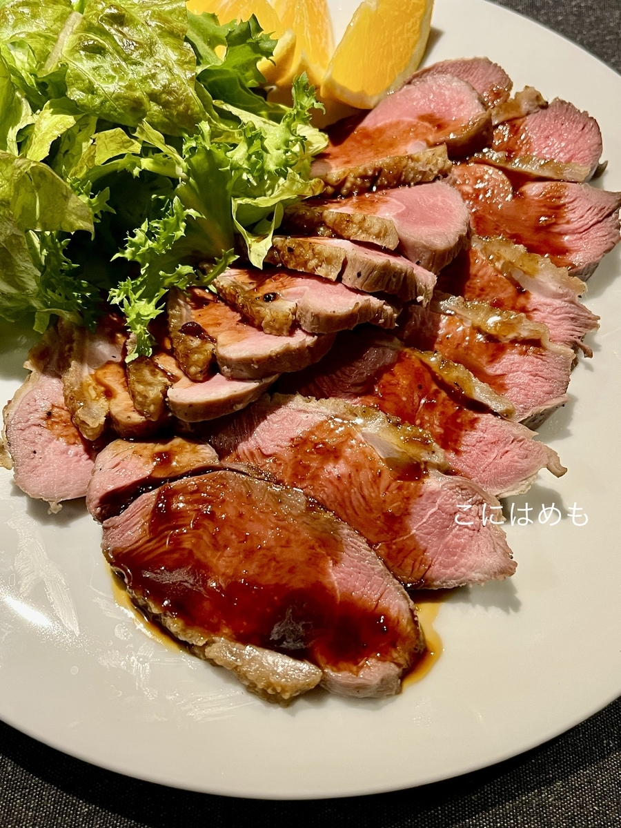 合鴨ロース 合鴨 鴨 かも カモ 鴨胸 胸肉 ムネ肉 フィレ 鴨胸肉 鴨鍋 合鴨スモーク 合鴨ロース フレンチ ホームパーティーお取り寄せグルメタイ産 雪室熟成合鴨ロース ミシュランガイド掲載店多数使用 実は簡単 シェフが教える「鴨肉ロースト」レシピ。パーティー料理に