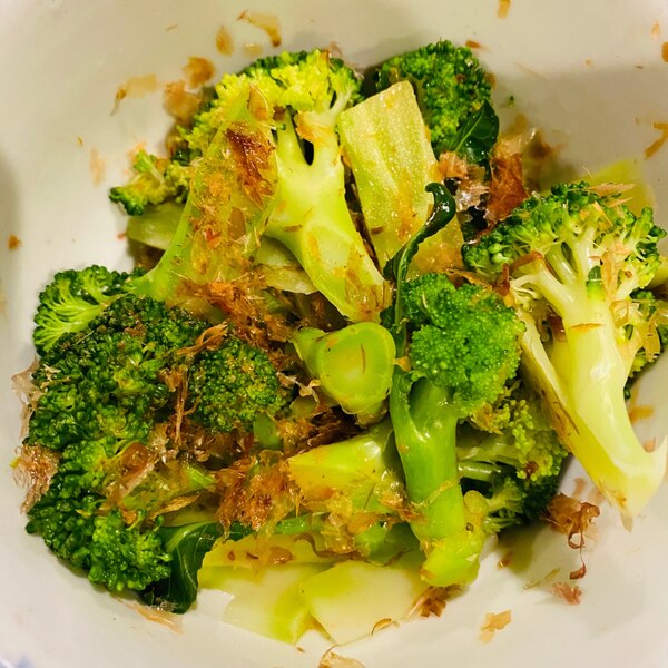 ブロッコリーのおかか和え麺つゆ味