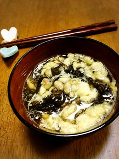 簡単ふわふわ！高タンパクな ツナとオクラのたまごスープ のレシピ - 筋肉料理研究家Ryotaのレシピブログ