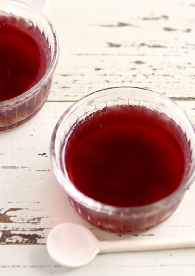 100%ジュースのヘルシー寒天ゼリ