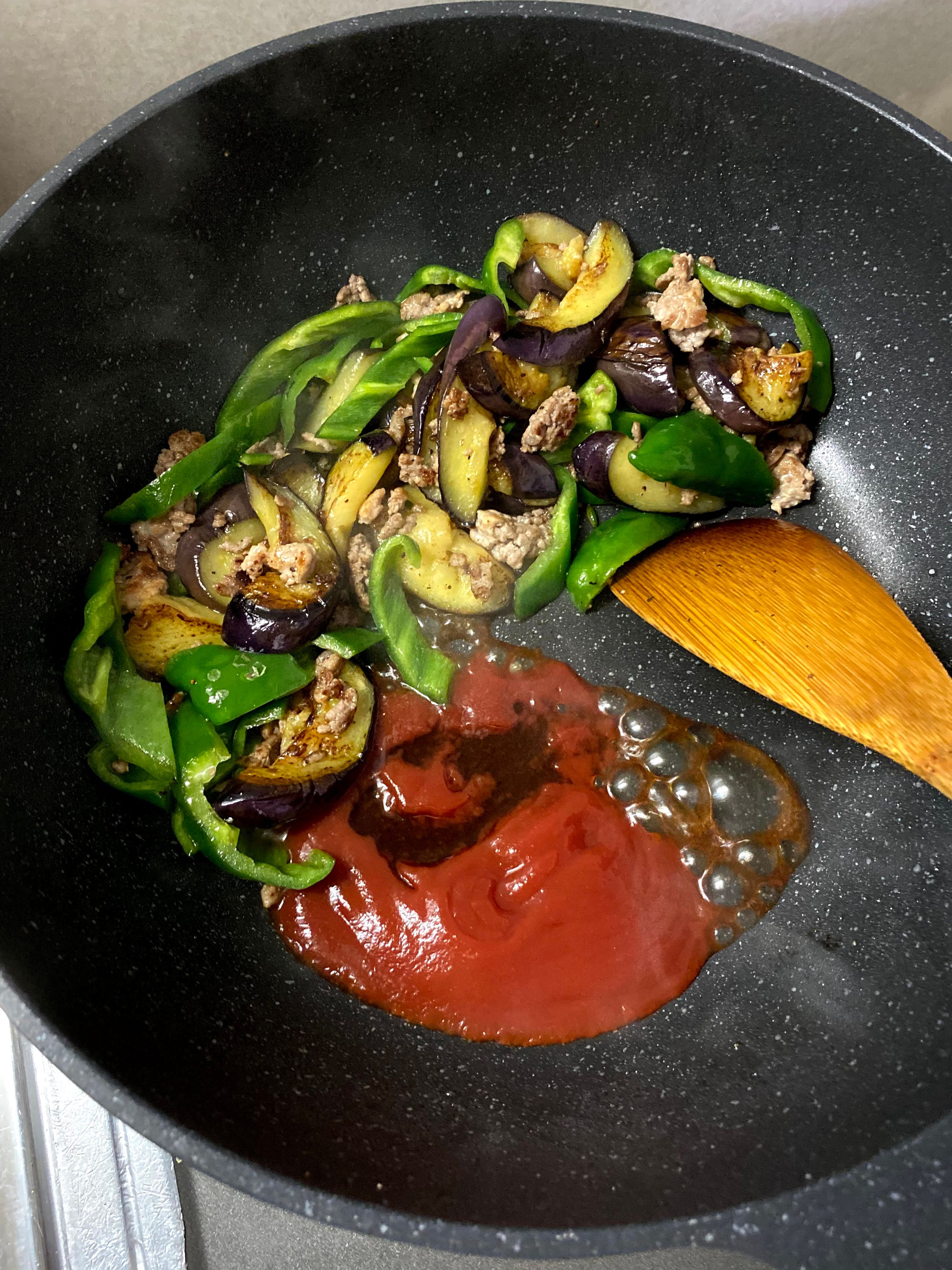 基本からアレンジまで！思わずつくりたくなる「なす ピーマン ベーコン パスタ ケチャップ」のレシピ集クックパッド