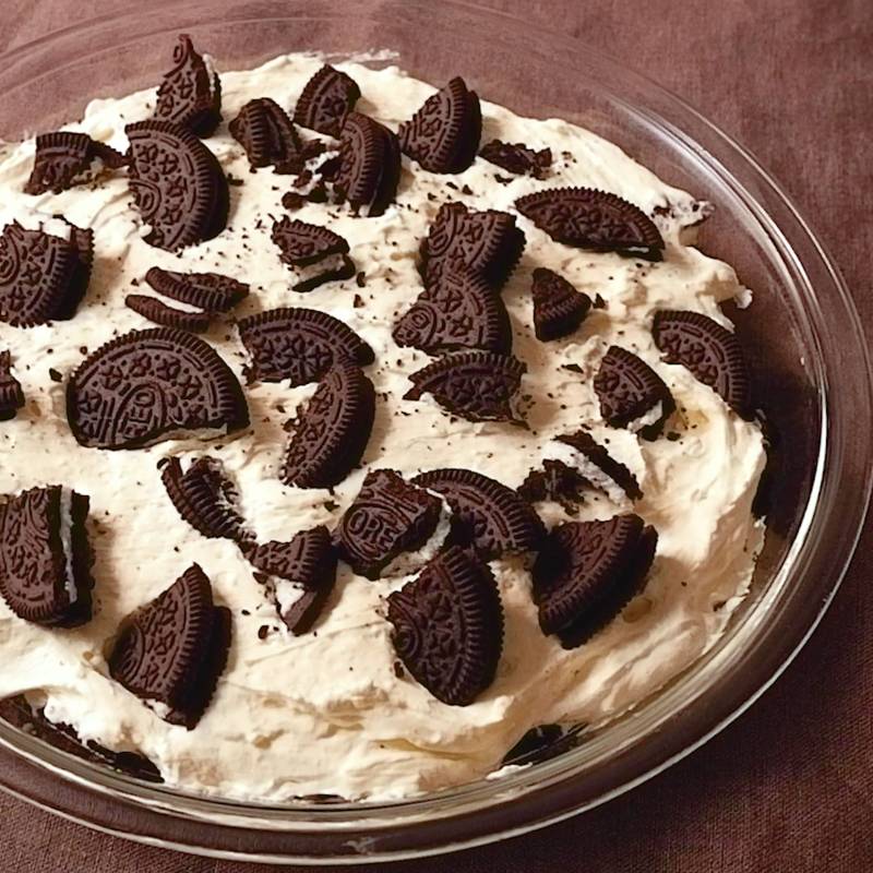 ミッキーマウスとミニーマウスのクッキーがオレオで簡単に作れてしまう 〜 レシピご紹介