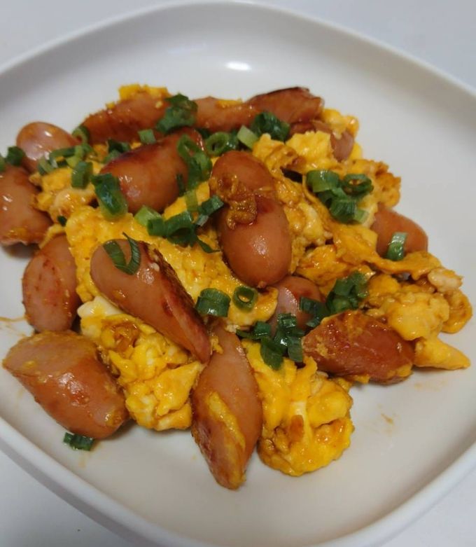 野菜と卵とウインナーのオイスター炒め