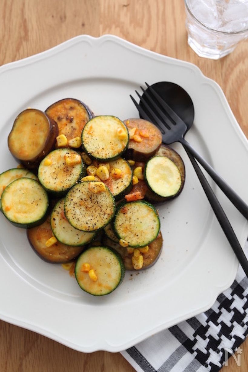 なすとピーマン ベーコンの辛味噌炒め 古尾谷りかこSnapdish スナップディッシュID:zebGja