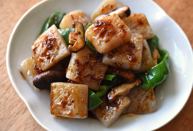 お手頃ステーキ肉で青椒肉絲♪下町の台所ごはん