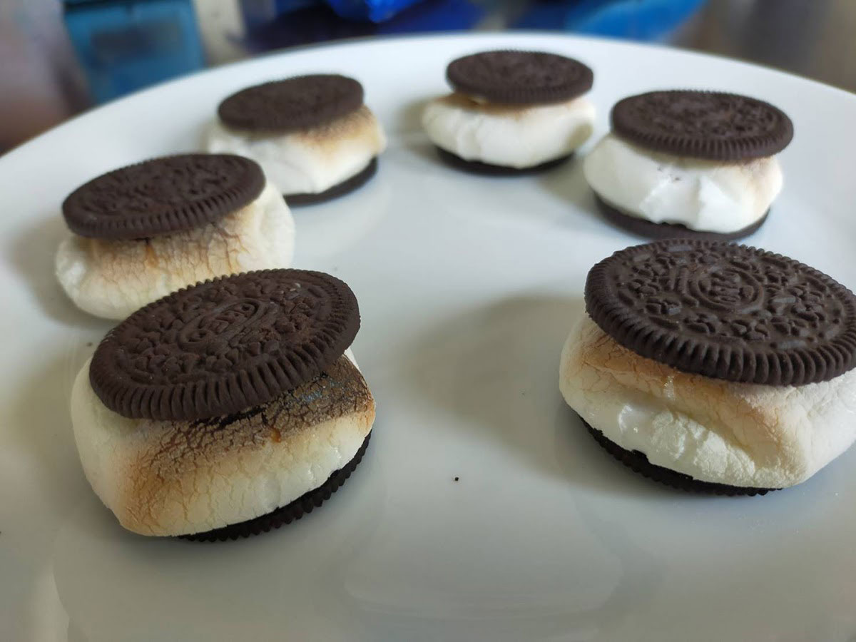 子供も簡単！マシュマロおばけ「アーヤと魔女レシピ」