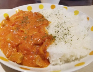 レンジでチンだけで作れる山本ゆりさんの簡単人気カレーレシピ12選 - カレーパフォーマー加藤のスパイスカレー探訪記