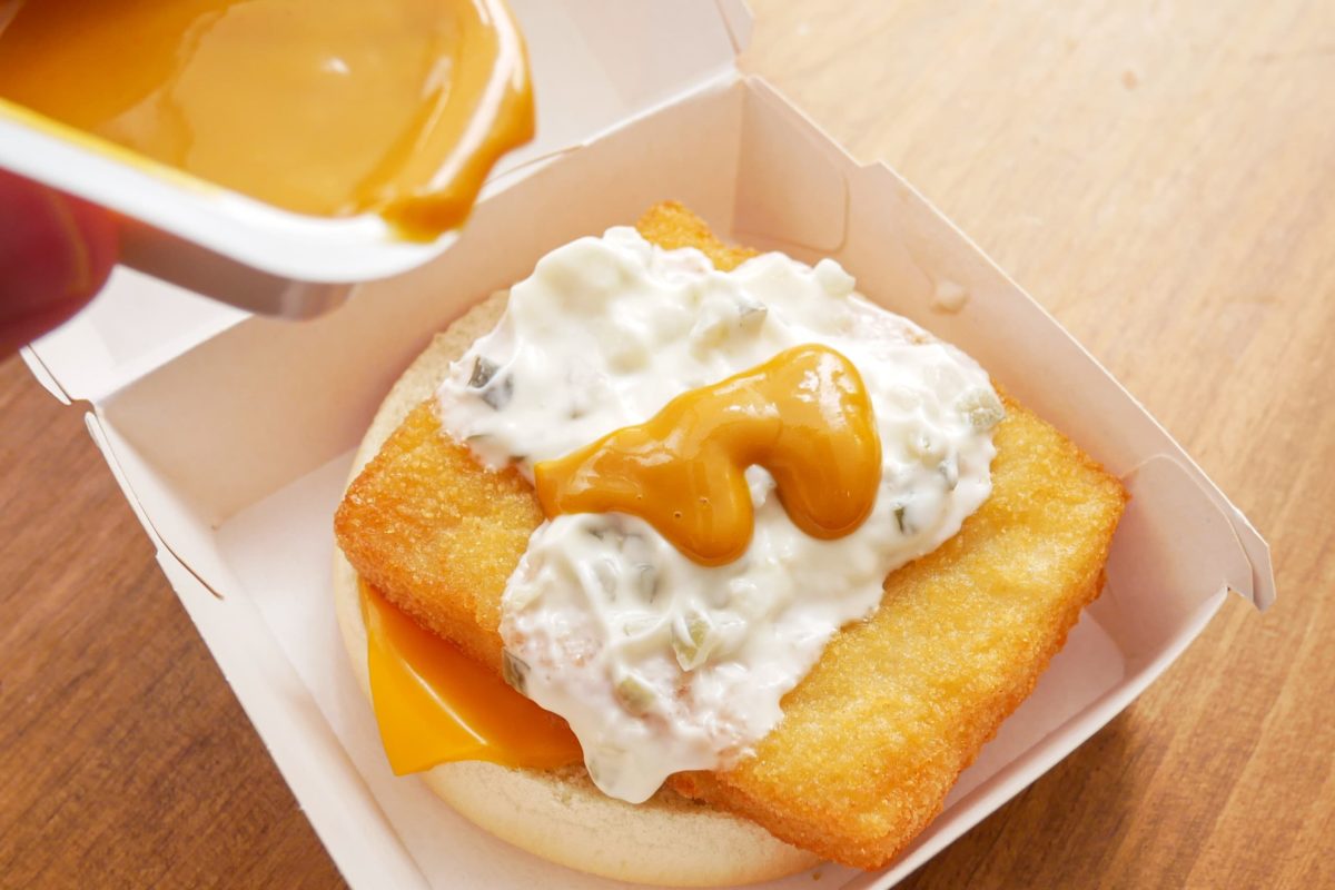 マクドナルドの「ダブルフィレオフィッシュ」を食べてみたUB Lab