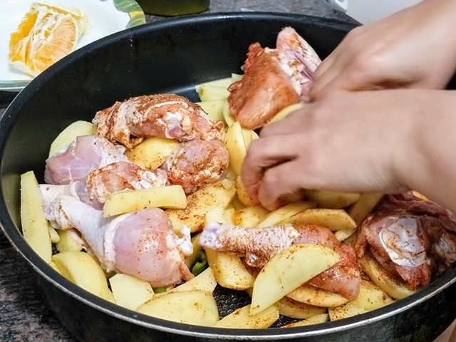 疲れてご飯を作りたくない日でも楽に作れる！ボリュームごはん3選ぐっち夫婦のオフィシャルレシピサイト -レシピブック オンライン