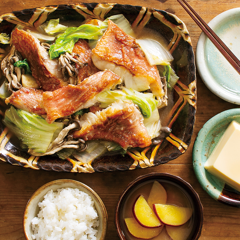 蒸し焼きで時短♪フライパンひとつで「たっぷり野菜と卵のオリーブオイル蒸し」 - 朝時間.jp