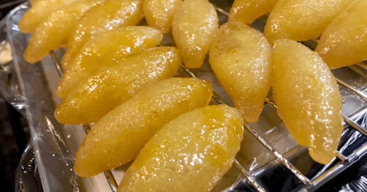 ゆずピール＆ゆずポン酢の作り方♪皮と果汁を無駄なく使い切ります。苦みの少ない美味しいピールとすぐ使えるポン酢を作ります