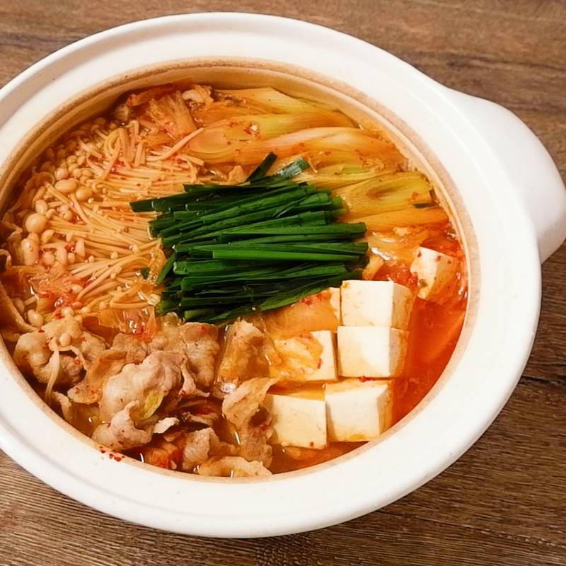 豚肉とキャベツのキムチ煮