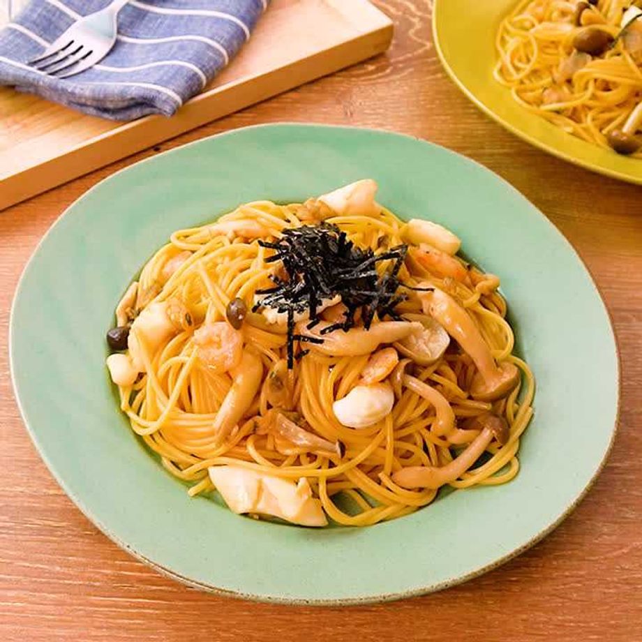 シーフードミックスで簡単バター醤油パスタ