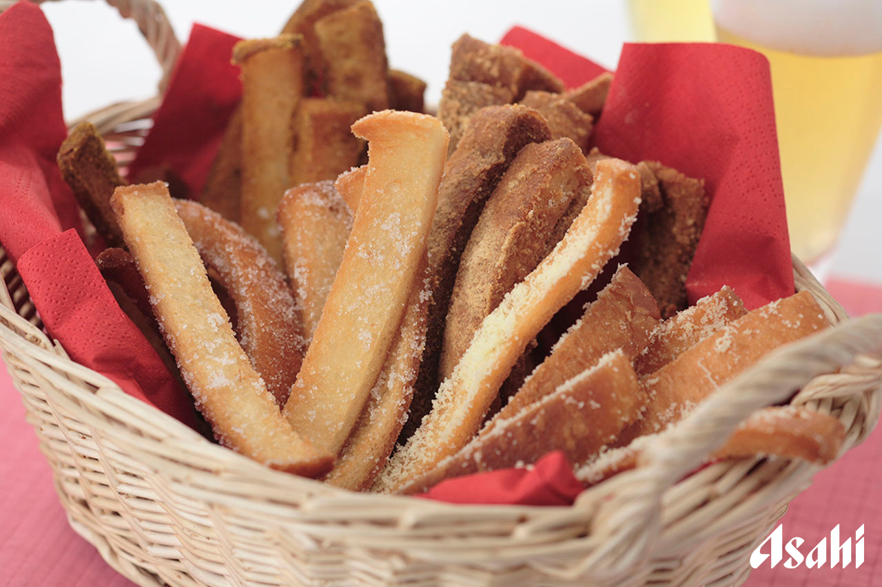 もう余らせない！「パンの耳」を使った人気のレシピ25選 - macaroni